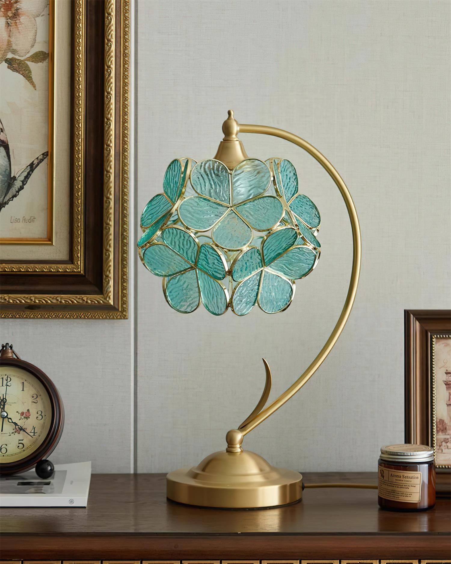 Serenity Petal Table Lamp | Souliia