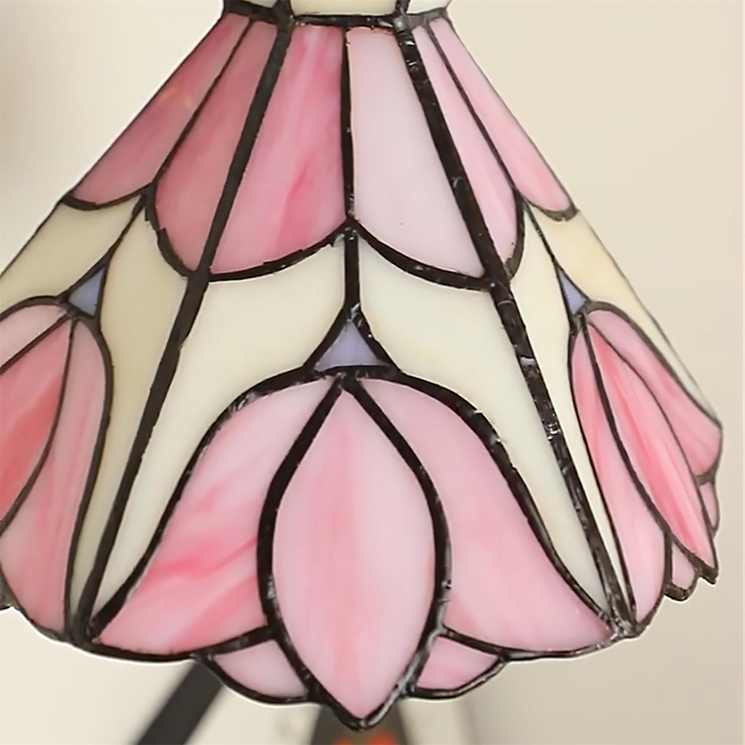 Serena Tiffany Steckdosen-Wandleuchte | Souliia