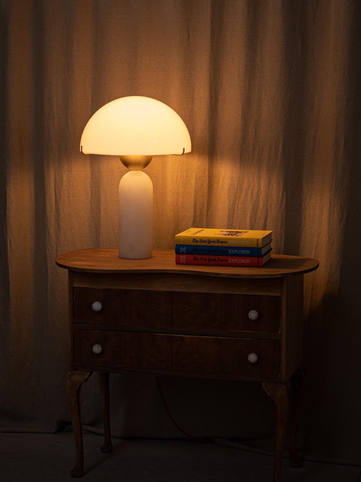 Peono Alabaster Table Lamp | Souliia