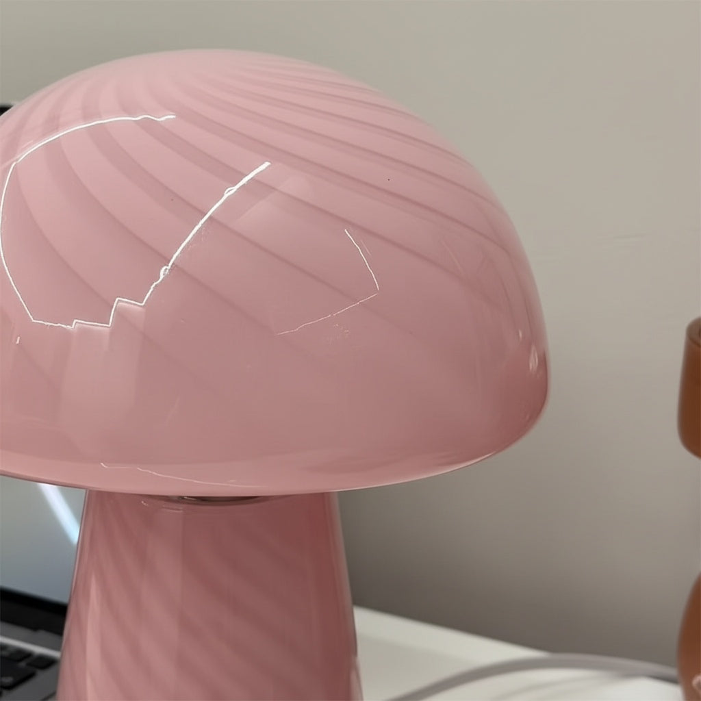 Striglow Pilz Tischlampe – Künstlerische visuelle Textur für Zuhause und Büro | Souliia