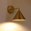 Lampă-aplică modernă, simplă, cu un bec, din fier placat cu alamă, cu abajur conic rotund | Souliia