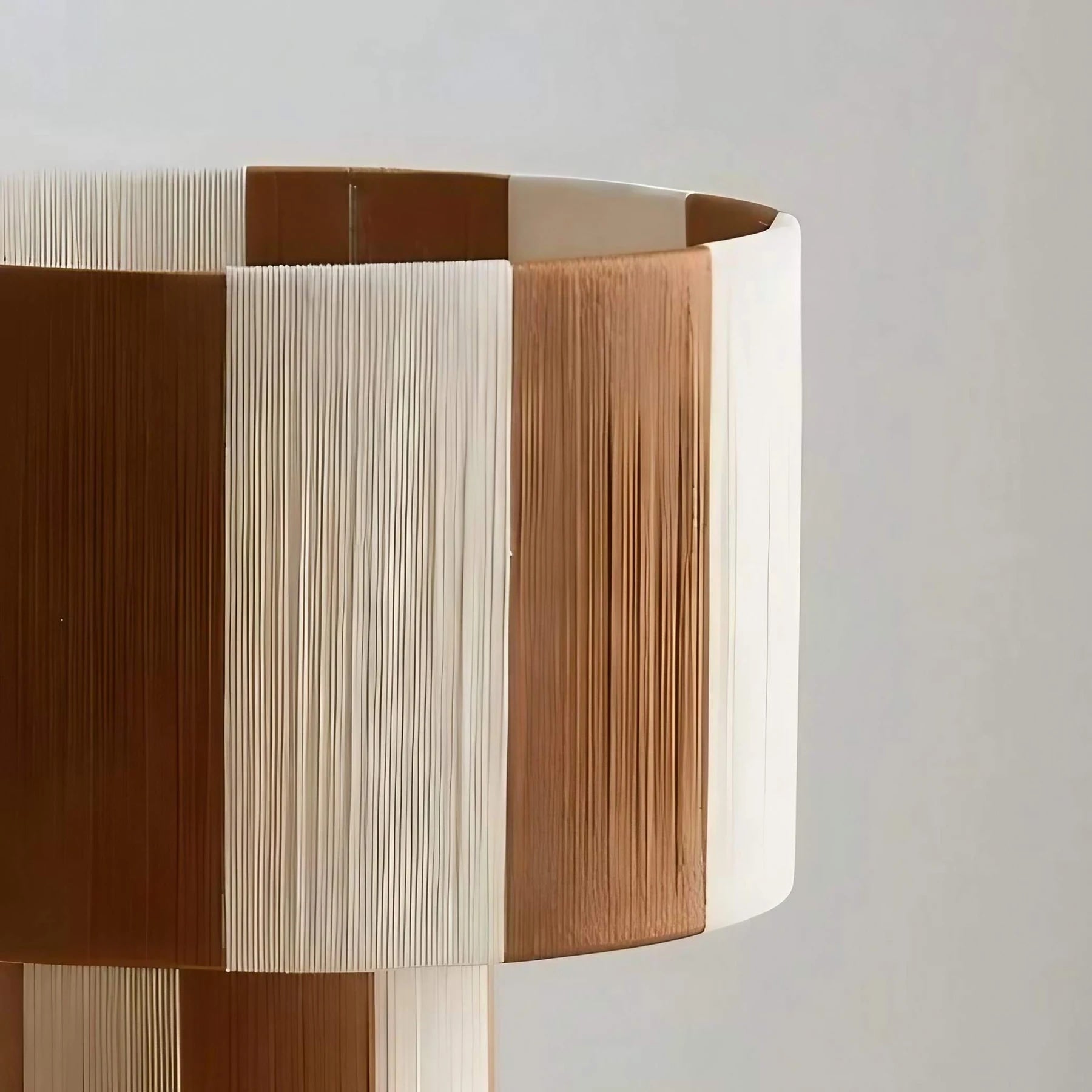 Gestreifte gewebte Schirm Tischlampe | Souliia
