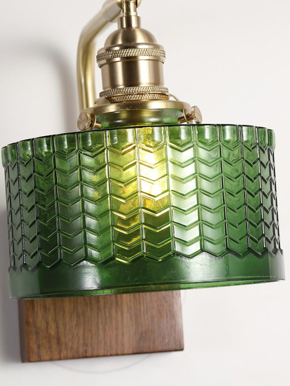 Ripple Glass Wall Sconce – Vintage Style Bedside Accent Light for Bedroom | Souliia