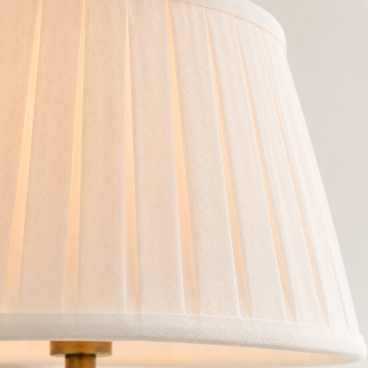 Luvora Fabric Shade Wall Sconce with Drum Shade - Classic Pleated Sconce Light | Souliia