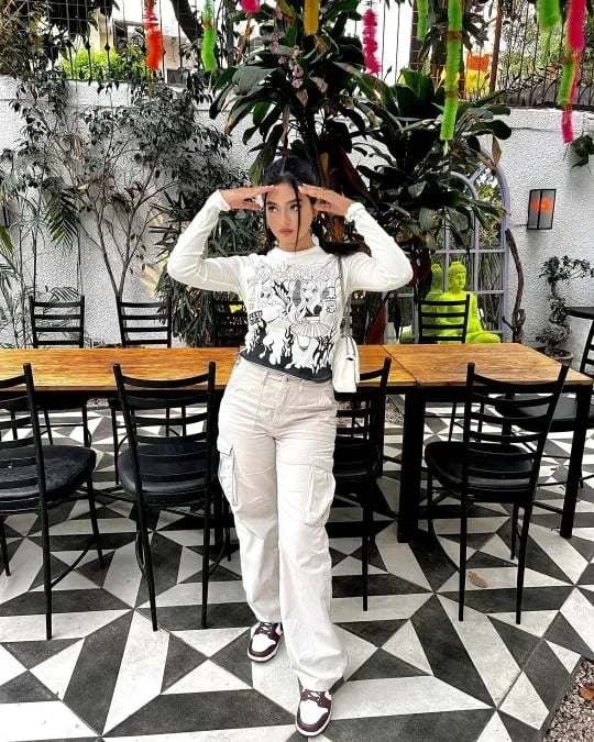 Viral Adjustable Cargo Pants | "The cargo that perfects your curves" - Souliia