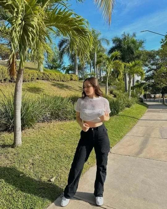 Viral Adjustable Cargo Pants | "The cargo that perfects your curves" - Souliia