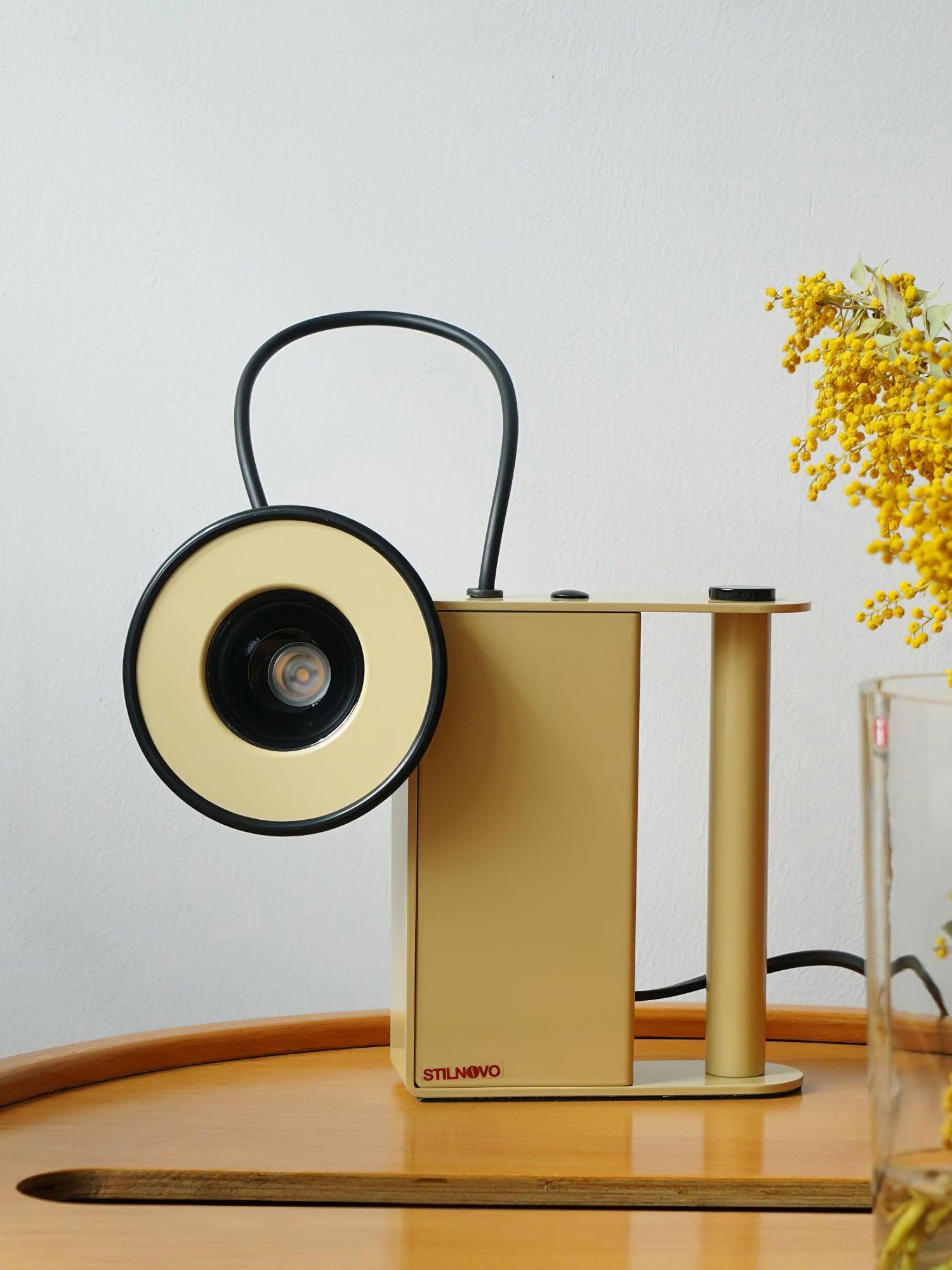 Magnetische Verstellbare Kamera Tischlampe M32 | Souliia