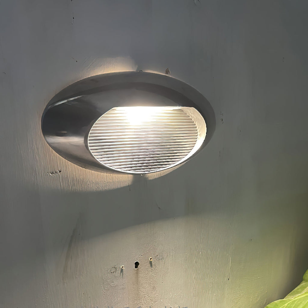 Scorpius Outdoor Wall Lamp | Souliia