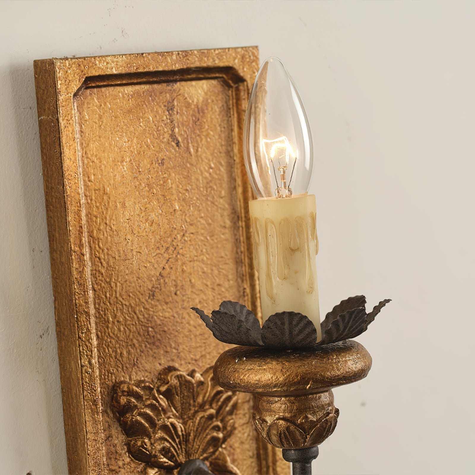 Margarite Wall Lamp | Souliia