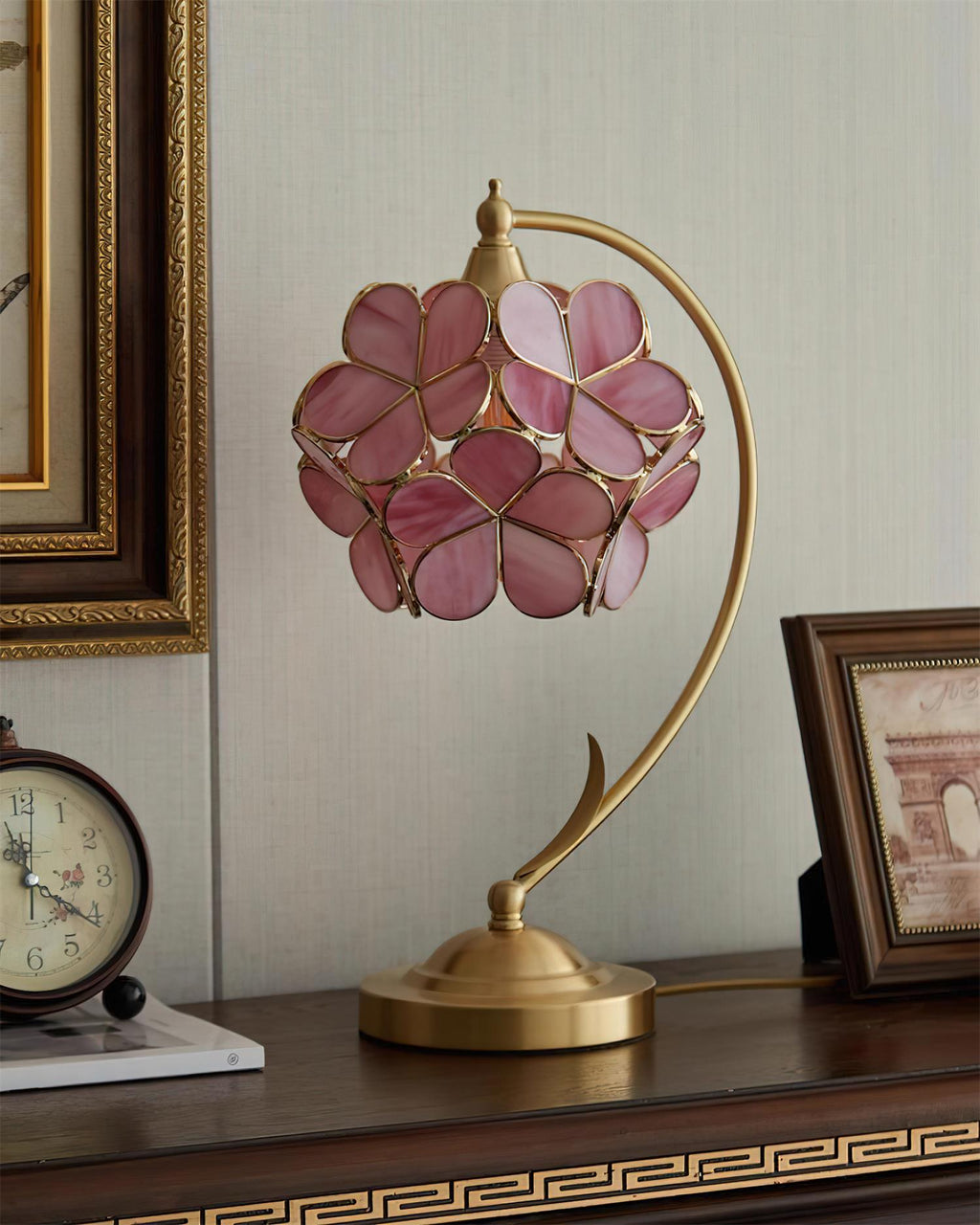 Serenity Petal Table Lamp | Souliia