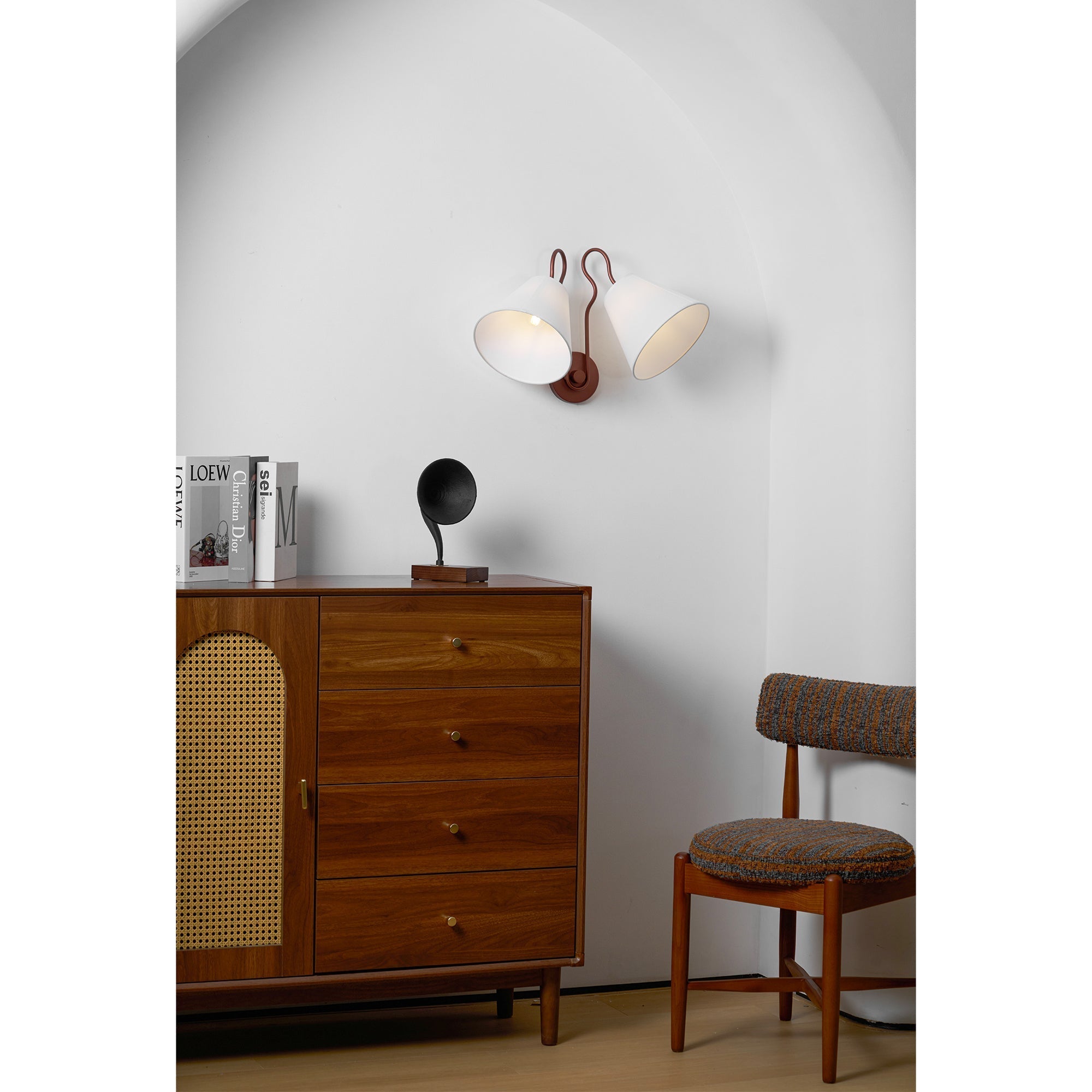 Madelyn Wall Lamp | Souliia