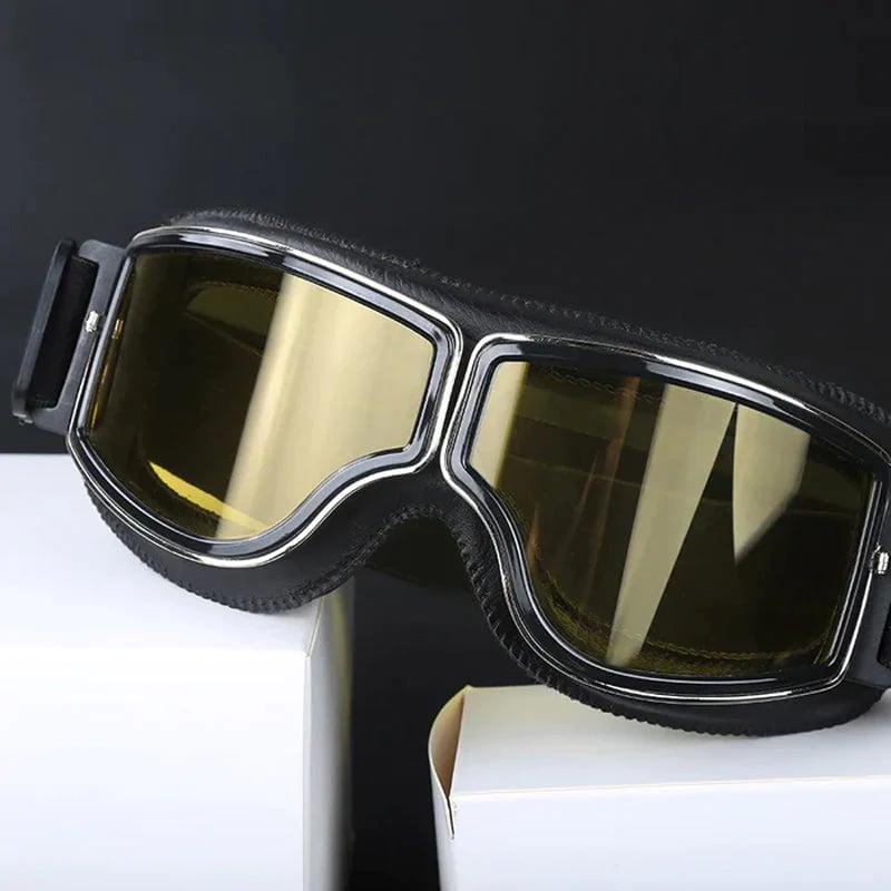 Vintage Road Rider - Freedom and Protection for a Stylish Ride - Souliia