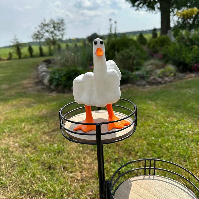 Transform Your Garden into a Stylish and Charming Conversation Piece - Souliia