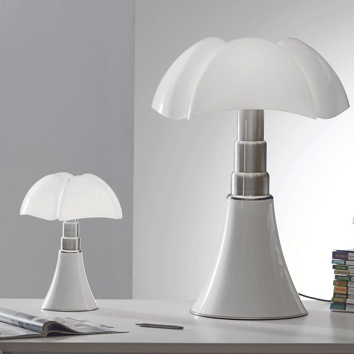 Petalica Table Lamp | Souliia