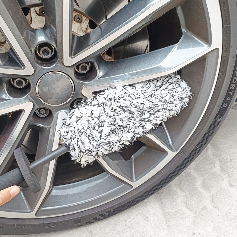 Scratch-Free Microfiber Wheel Brush - Souliia