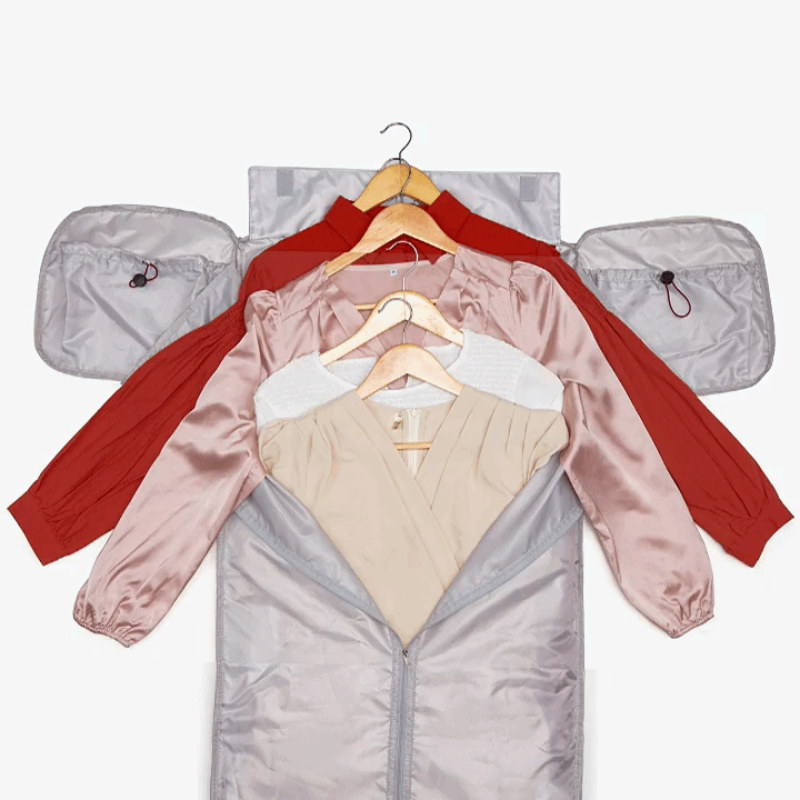 Travel with Impeccable Clothing and Effortless Style - Souliia