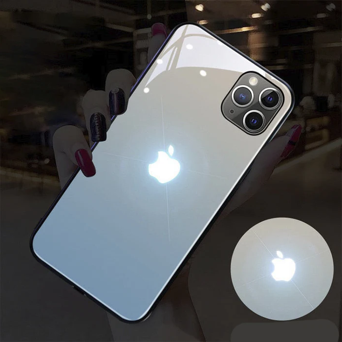 Kryt na iPhone s LED osvětlením — svítící ochranný obal