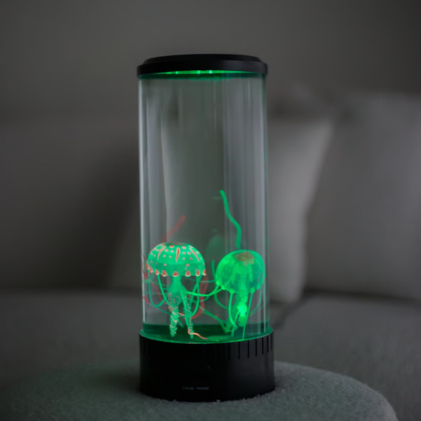 Aquário lâmpada de lava com medusas LED — Medusas flutuantes realistas