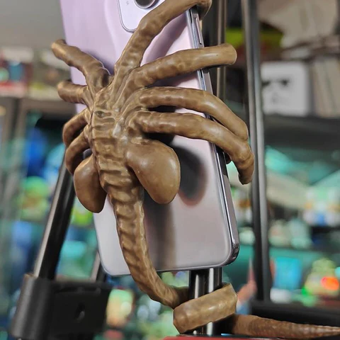 Facehugger-Handyhalter — Verstellbarer Schwanz, universell passend
