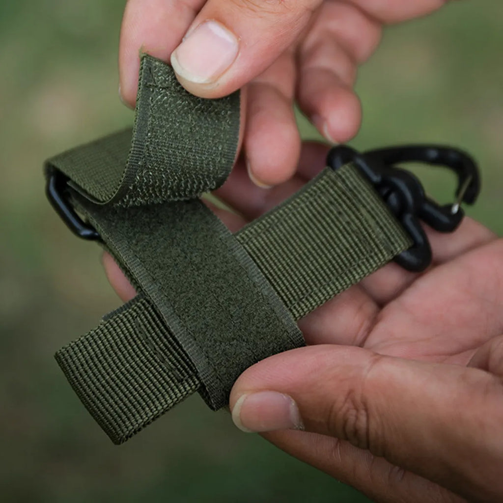 Set of 6 Tactical Glove Clips for Easy Attachment - Souliia